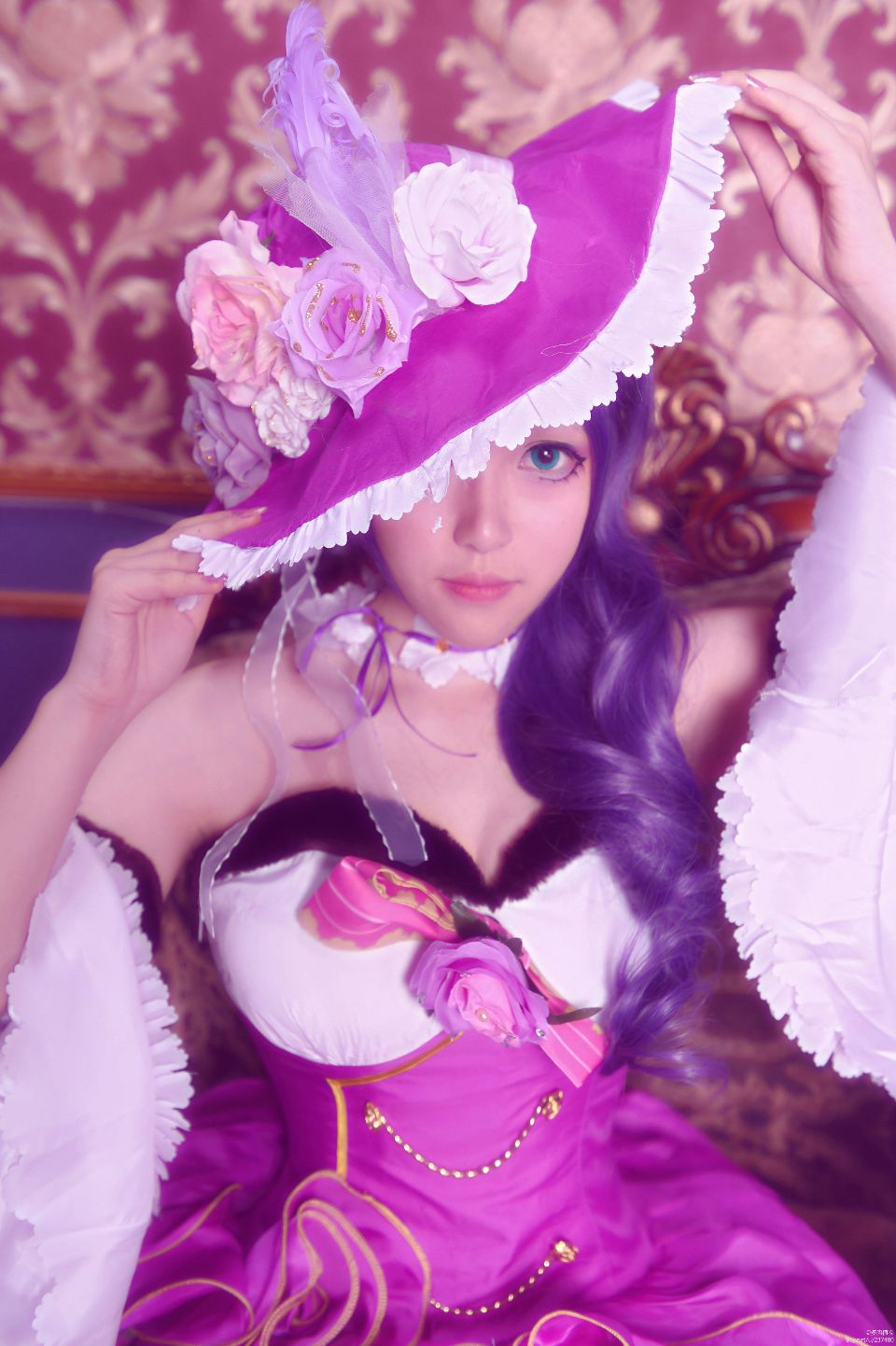A Waltz with the Divine – Tojo Nozomi’s Masquerade Awakening [10P]