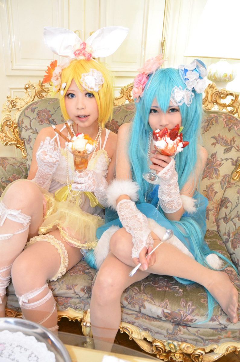 MILKLIM-XXX: Honey Cinnamon – A Pastel Vocaloid Bunny Party [83P]