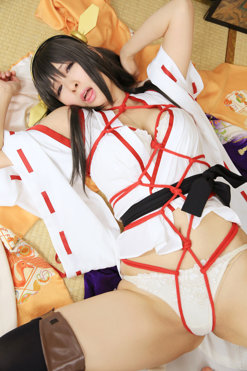 The Burning Love of the Fleet – Kongou by Ema [172P]