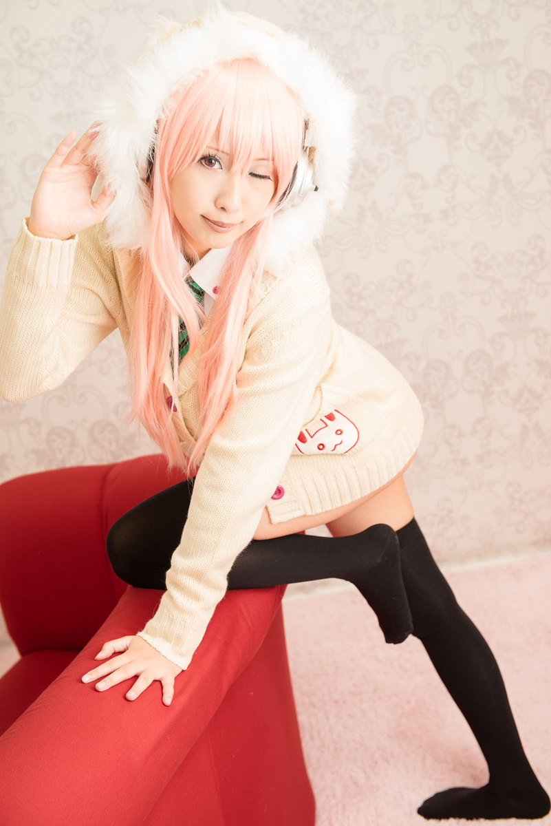 bit – Original Series: PinkHeadphone (feat. Yurina Ayashiro) [259P]