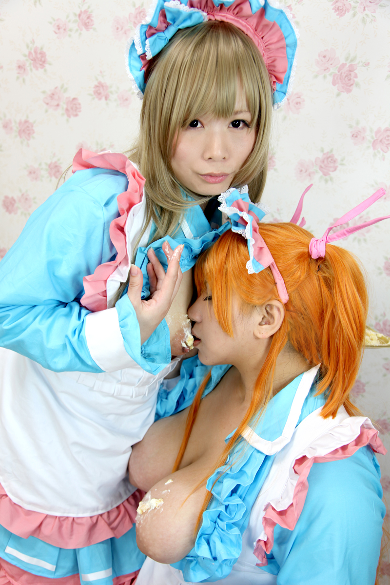 Sweet & Curvy – The Ultimate Magical Girl [676P]