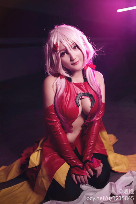 The Song of Void: Inori Yuzuriha Battle Suit Ver. [22P]