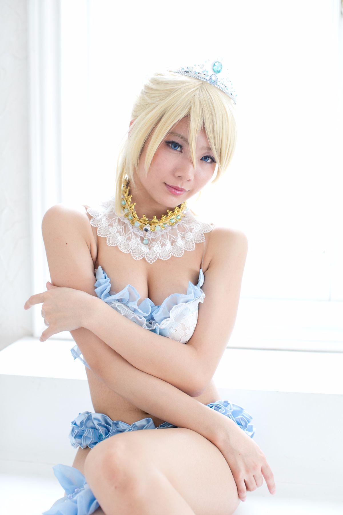 The King’s Pure Radiance – Tsukasa Kanzaki as Saber [123P]