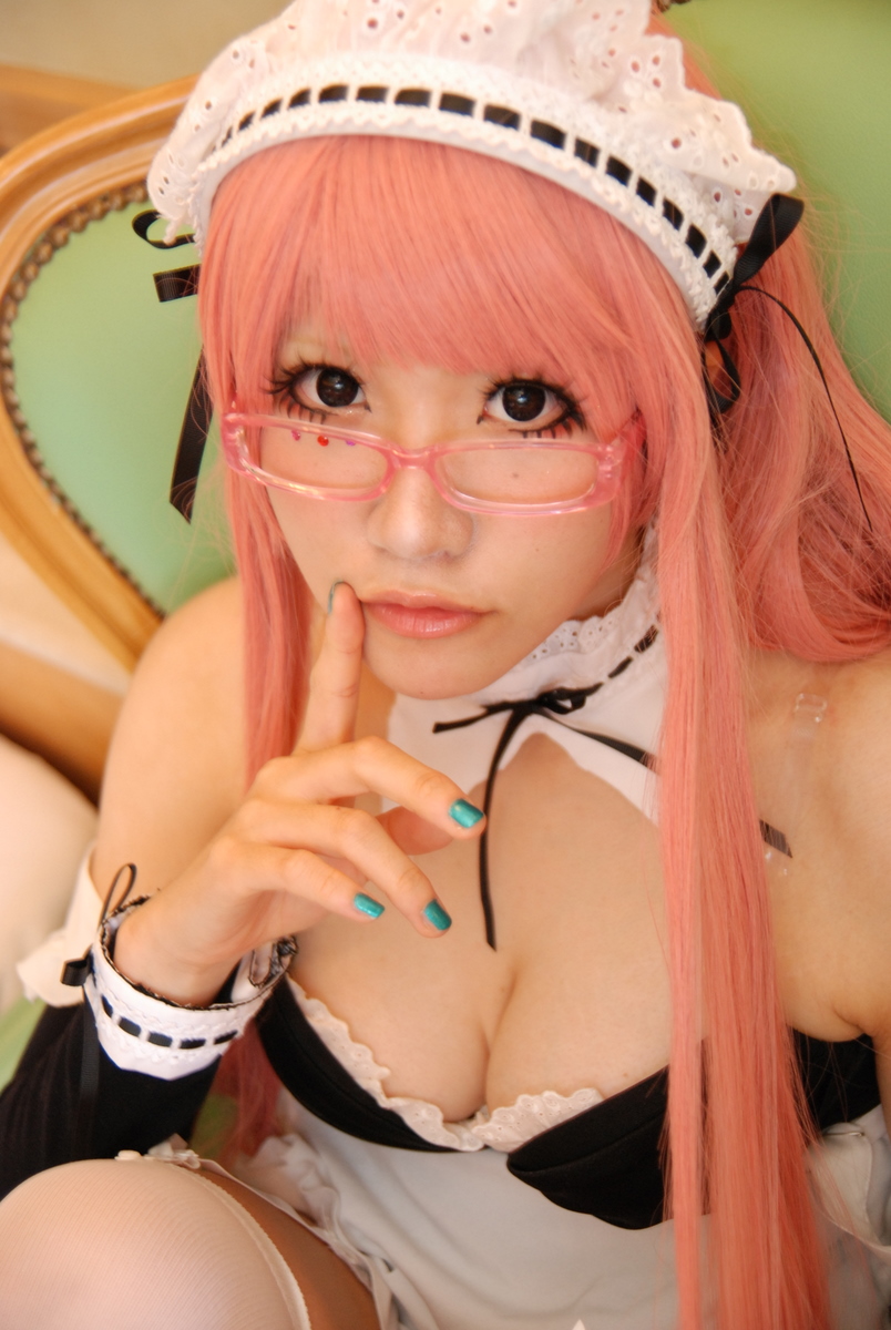 The Pink Maid Paradox – Garo Dazai as Mari Illustrious [159P]